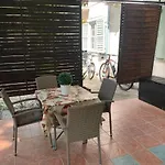 Midi Terrace Wifi Carparking Maison d'hôtes 3*