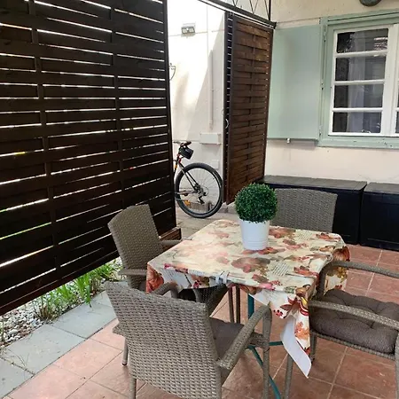 Midi Room, Free Parking, Terrace, Ac, Wifi שיופוק