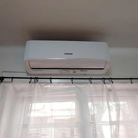 Midi Room, Free Parking, Terrace, Ac, Wifi