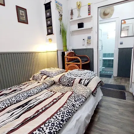 Midi Room, Free Parking, Terrace, Ac, Wifi 招待所 希欧福克